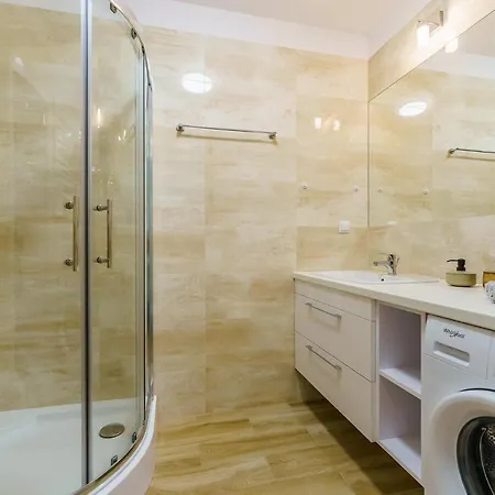 Апартаменти Visit Baltic Platany